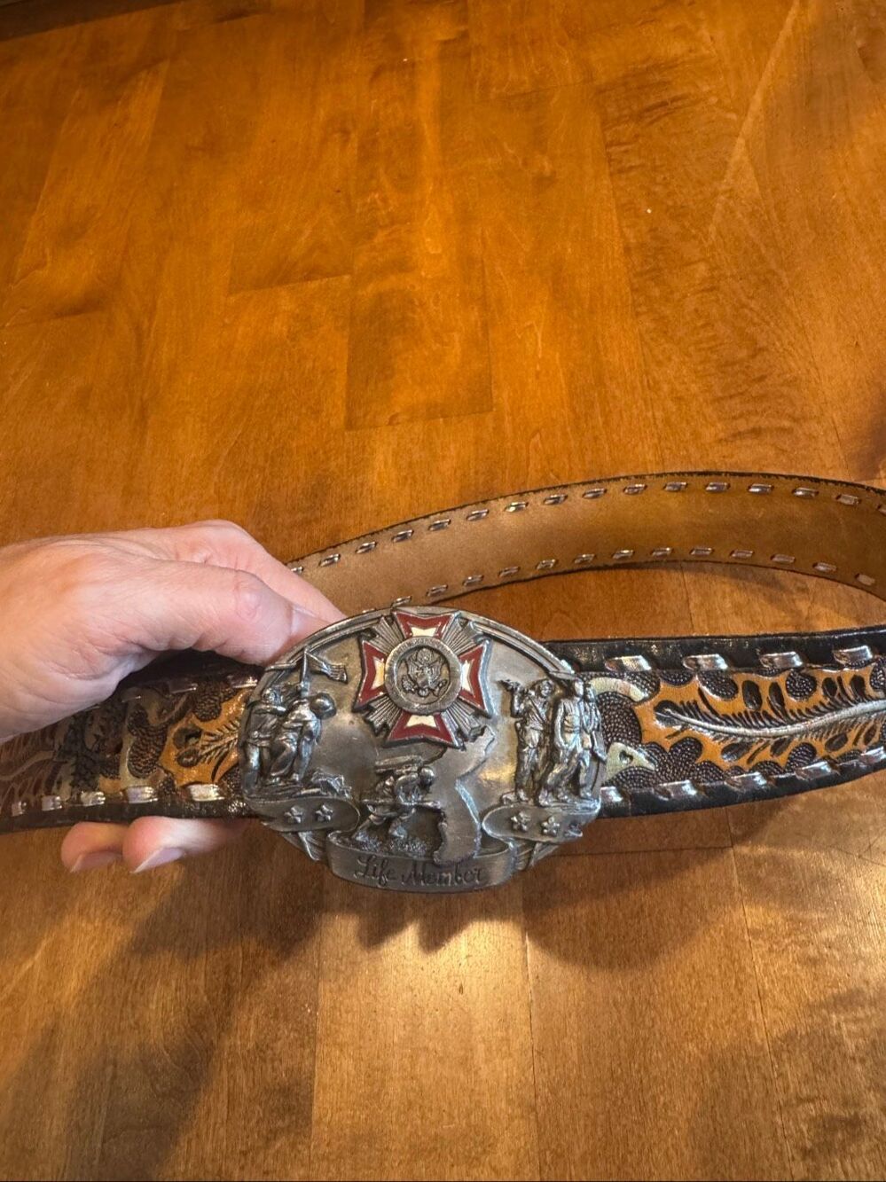 Vintage 1987 Siskiyou VFW Life Member B-71 Belt Buckle Tooled Leather Belt Size